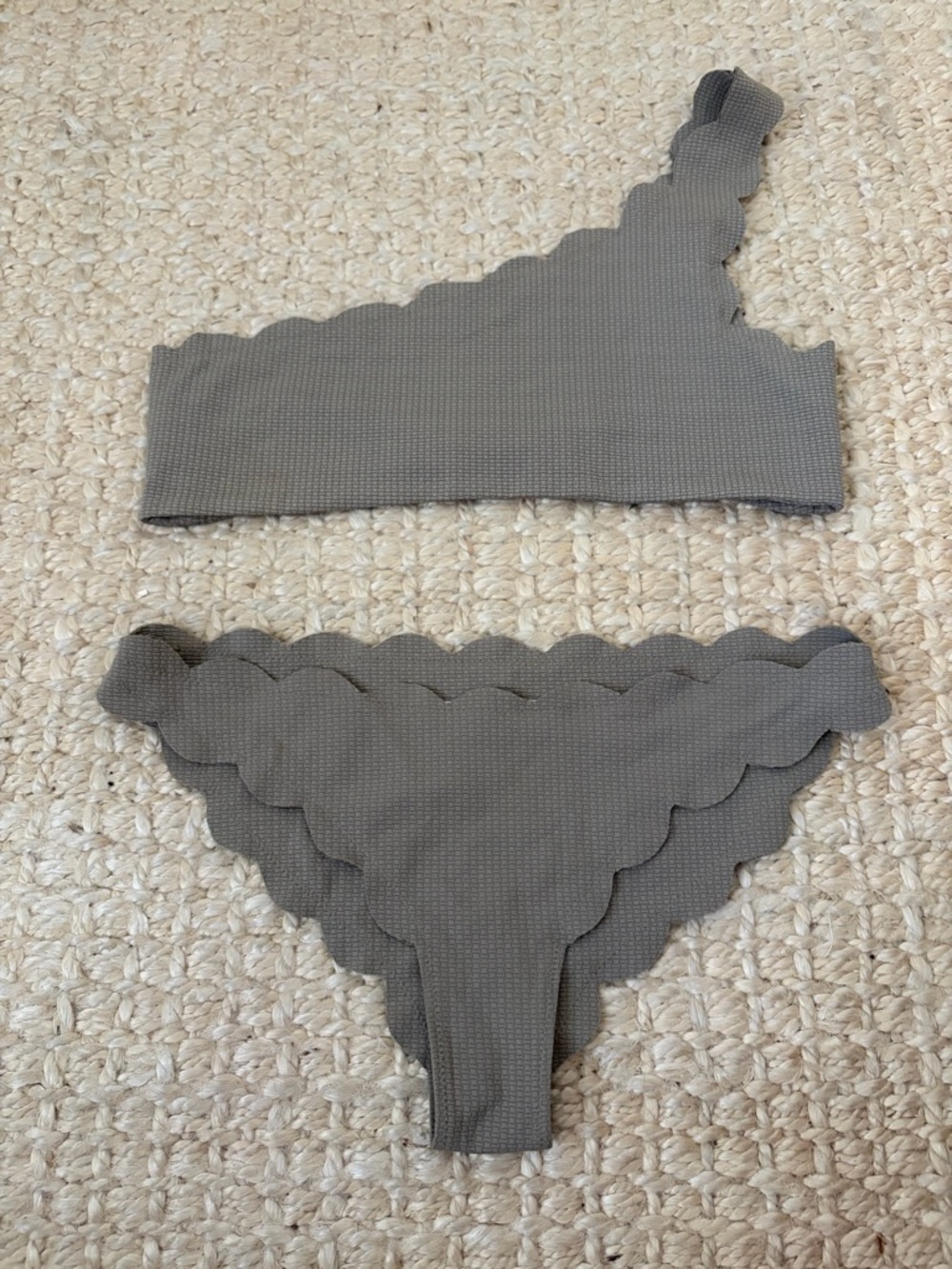 Marysia Santa Barbara Top & Antibes Bottom size small Light Taupe